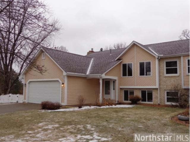  12210 Grouse St Nw, Coon Rapids, Minnesota  photo