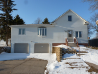 409 W Lincoln St, Springfield, MN 56087