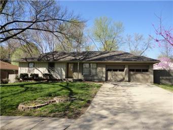 3000 S Ponca Dr, Independence, MO photo