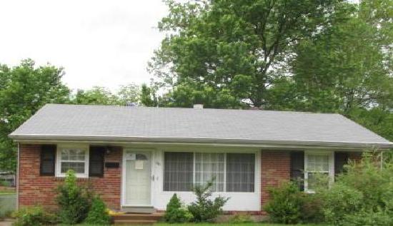  165 De Smet Drive, Florissant, MO photo