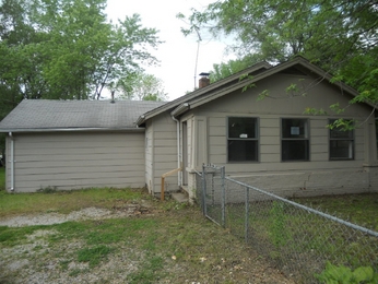  23806 South Rd, Mosby, MO photo