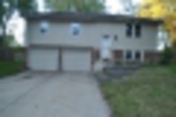  1124 NW Golfview Dr, Grain Valley, MO photo
