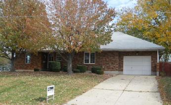  403 S Vasser Ave, Sugar Creek, MO photo