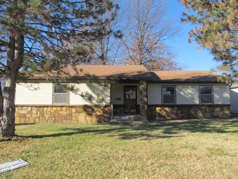  2549 South Fort Ave, Springfield, MO photo