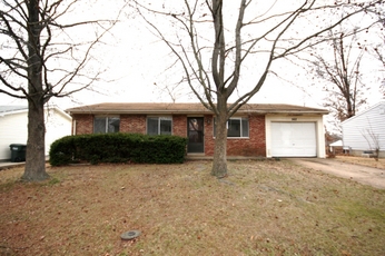  562 Robin Dr, Arnold, MO photo