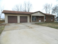  824 Countryside Dr, Troy, MO 4492244