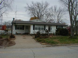  1243 Grand Ave, Perryville, MO photo