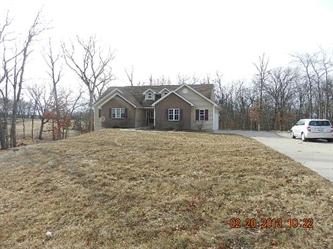  130 Whispering Dr, Winfield, MO photo