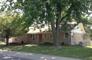  815 Rowell St, Excelsior Springs, MO photo