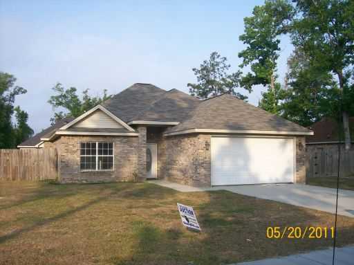  12 Maroon Dr, Picayune, MS photo