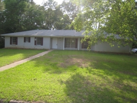  805 MEADOW HILL DR, CLINTON, MS photo