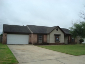  7561 Woodshire Dr, Horn Lake, MS photo