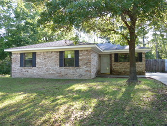  2312 Dolphin Dr, Gautier, MS photo