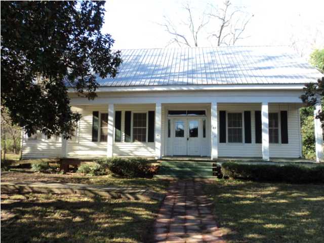  411 Maple St, D Lo, Mississippi  photo