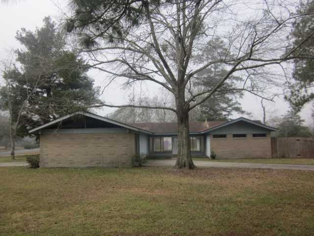  2600 Hickman Ave, Picayune, Mississippi  photo