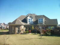  6623 Acree Woods Dr, Olive Branch, MS 7335499