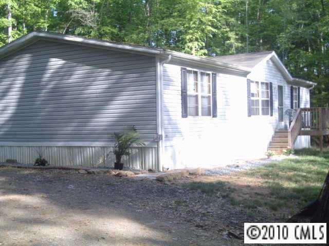 4601 Foxchase Ln, Alexis, NC 28006