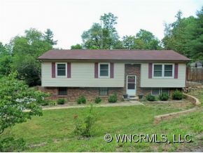 177 Pinehaven Dr, Clyde, NC photo