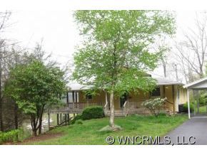 51 This A Way Dr, Glenville, NC 28736