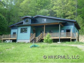  387 Willet Rd, Hot Springs, NC photo