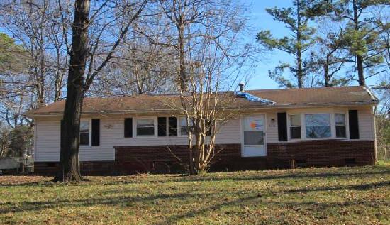  206 Tomberlin Drive, Mount Holly, NC photo