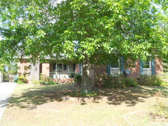  309 Ontra Dr, Fayetteville, NC photo