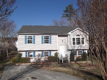  101 Valley Park Dr, Knightdale, NC photo