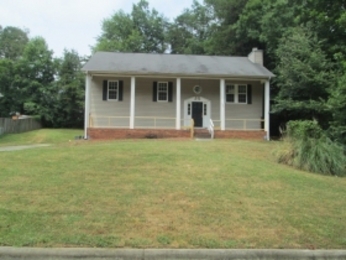  136 Southoak Dr, Winston-Salem, NC photo