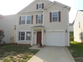  2625 Stream Bank Dr, Charlotte, NC photo