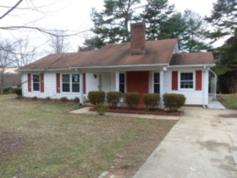  4040 Village Pl, Winston Salem, NC photo