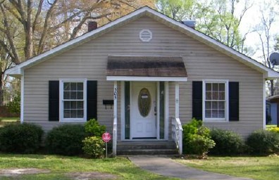 505 W College St, Whiteville, NC photo