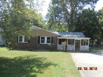  1003 Somerset Drive, Winston-Salem, NC photo