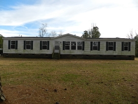  487 Holly Shelter Rd, Jacksonville, NC photo