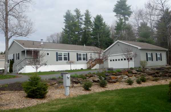  24 Temple Drive, Rochester, NH photo