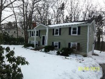  21 Claire Ave, Derry, NH photo
