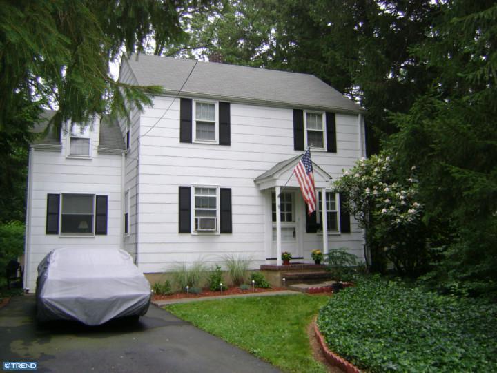  9 Willow Rd, Lawrenceville, NJ photo