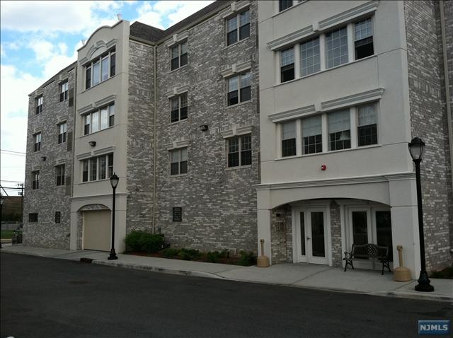 132 Union Ave #204A, East Rutherford, NJ 07073