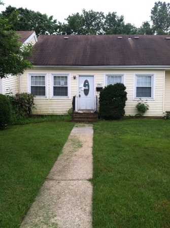  104 Broadgate Ct Unit C, Freehold, New Jersey  photo