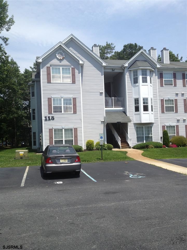 1 Navajo Ct, Absecon, New Jersey  photo
