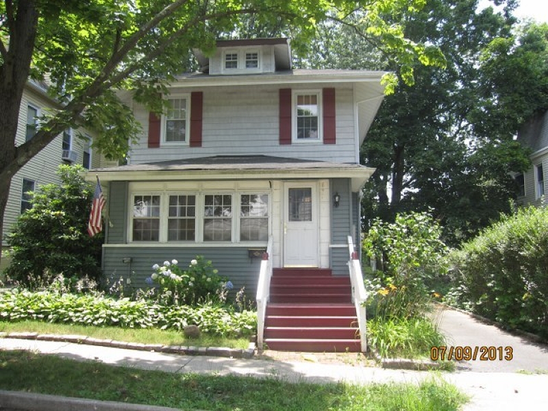  82 Arnold Ter, South Orange, New Jersey  photo