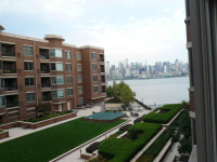  22 AVENUE AT PORT IMPERIAL, West New York, NJ 7080683