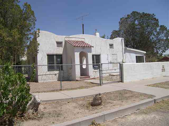  321 W Maple St, Deming, New Mexico  photo