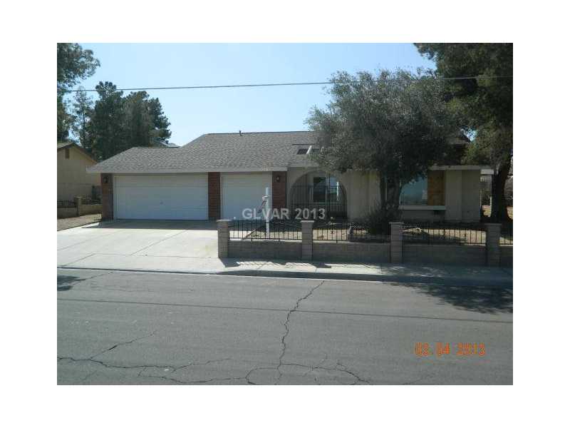  1249 Equestrian Dr, Henderson, Nevada  photo