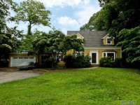 93 Muttontown Eastw Rd, Syosset, NY 11791