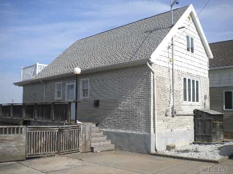  2012 Demerest Rd, Broad Channel, NY photo