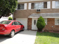 9-17 126 St, College Point, NY 11356