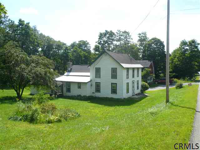  418 Middle Grove Rd, Middle Grove, NY photo