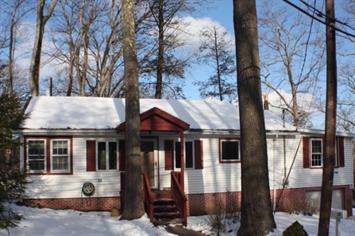  25 Saw Mill Rd, Putnam Valley, NY photo