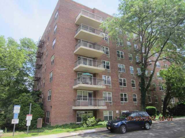  40 S Cole Ave Apt 4h, Spring Valley, New York  photo