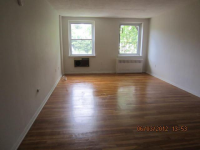  40 S Cole Ave Apt 4h, Spring Valley, New York  5132245